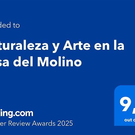 Naturaleza Y Arte En La Casa Del Molino 헤날과실 외부 사진
